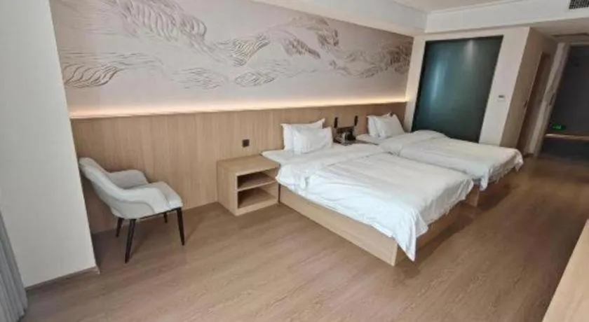 Bed in Borrman Hotel Chongqing Liberation Monument Hongyadong