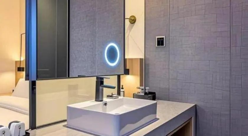 Bed in Borrman Hotel Chongqing Liberation Monument Hongyadong