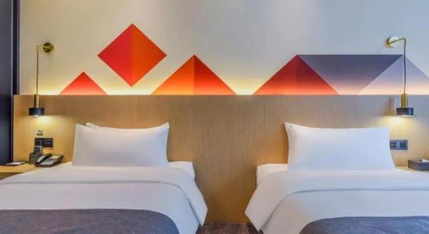 Bed in Borrman Hotel Chongqing Liberation Monument Hongyadong