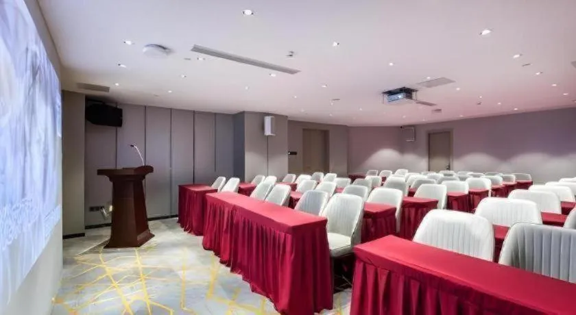 Echarm Hotel Huzhou Wuyue Plaza Children's Clothing City