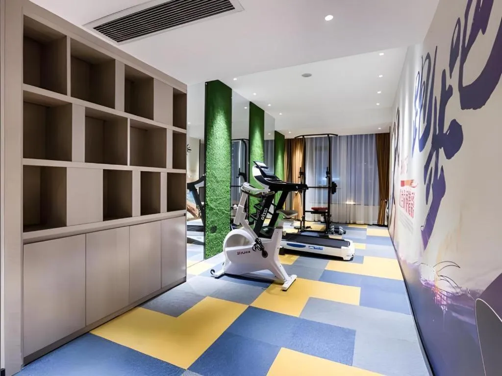 Echarm Hotel Huzhou Wuyue Plaza Children's Clothing City