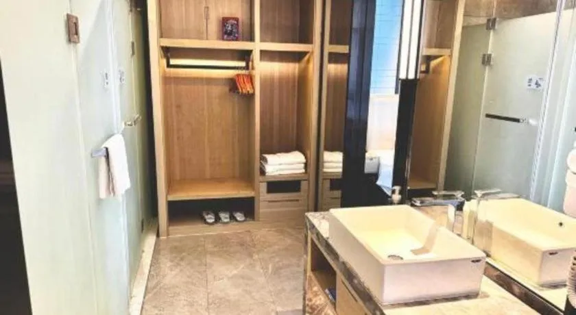 Echarm Hotel Huzhou Wuyue Plaza Children's Clothing City