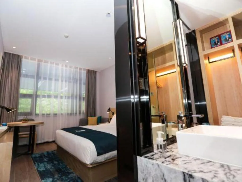 Bed in Echarm Hotel Hefei South Railway Station Qiupuhe Road Metro Station