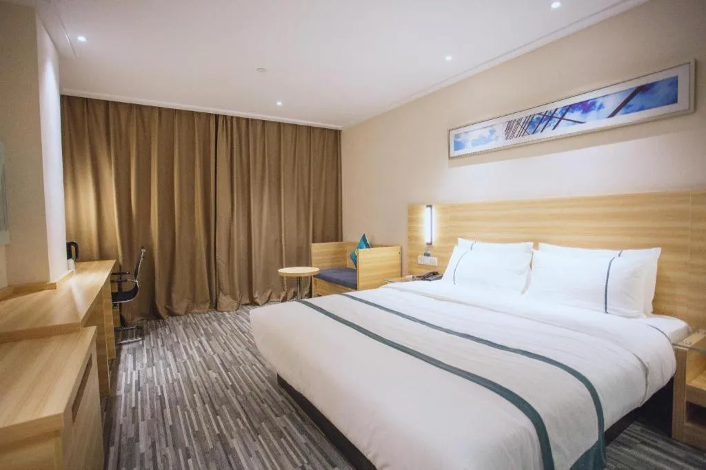 Bed in City Comfort Inn Qichun Experimental Middle School