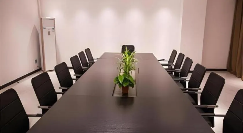 City Comfort Inn Qichun Experimental Middle School