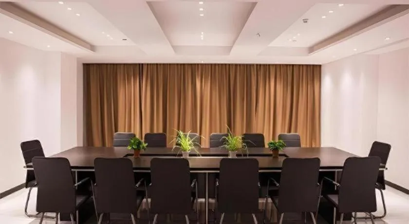 City Comfort Inn Qichun Experimental Middle School