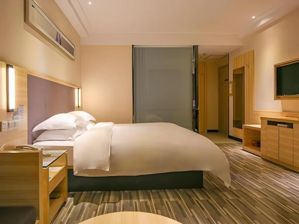 Bed in City Comfort Inn Yangjiang Yangxi Renmin Road Triumph Plaza