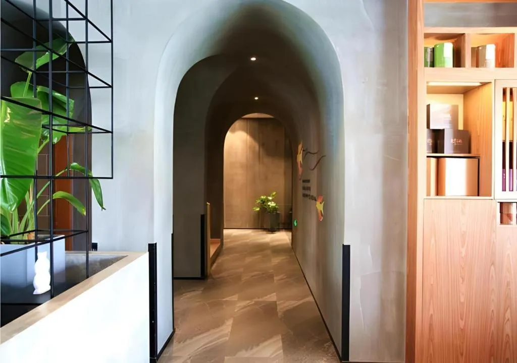 Immersing Hotels & Resort Yunzhu Meiyuan Wuyishan Impression Dahongpao