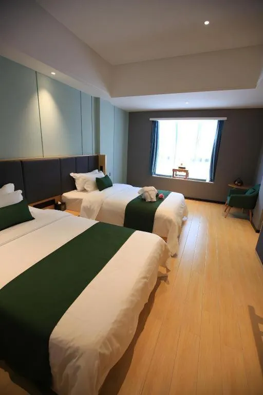 Bed in Immersing Hotels & Resort Yunzhu Meiyuan Wuyishan Impression Dahongpao