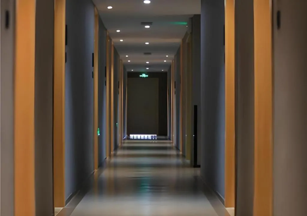 Immersing Hotels & Resort Yunzhu Meiyuan Wuyishan Impression Dahongpao