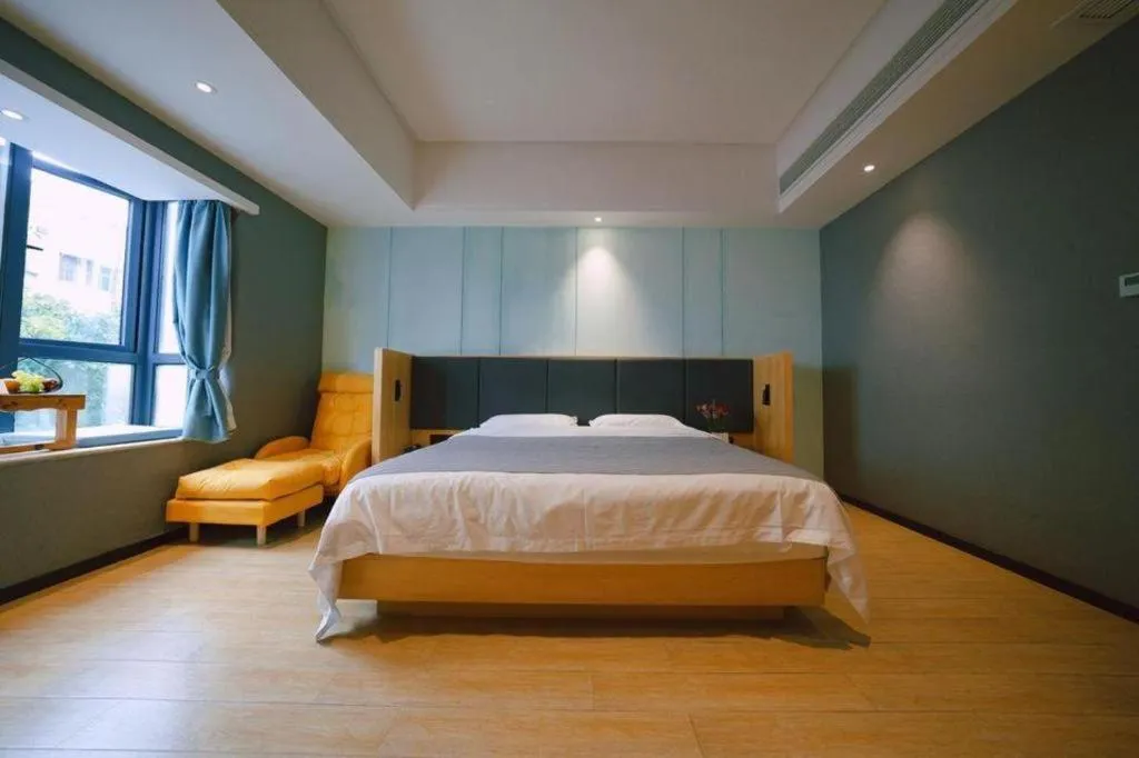 Bed in Immersing Hotels & Resort Yunzhu Meiyuan Wuyishan Impression Dahongpao