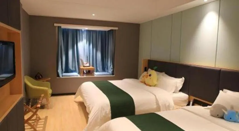 Bed in Immersing Hotels & Resort Yunzhu Meiyuan Wuyishan Impression Dahongpao