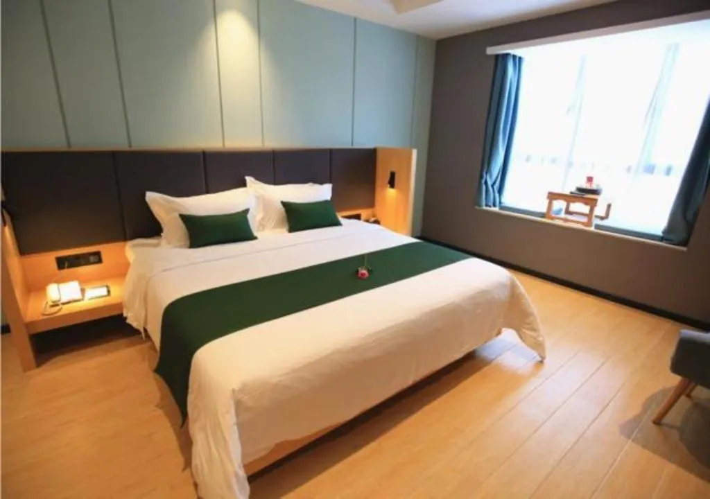 Bed in Immersing Hotels & Resort Yunzhu Meiyuan Wuyishan Impression Dahongpao