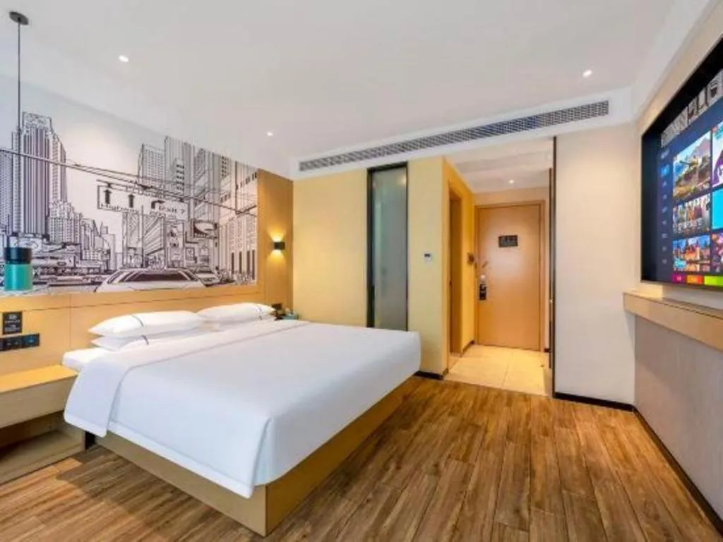 Bed in City Comfort Inn Quanzhou Wanda