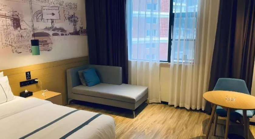 Bed in City Comfort Inn Quanzhou Wanda