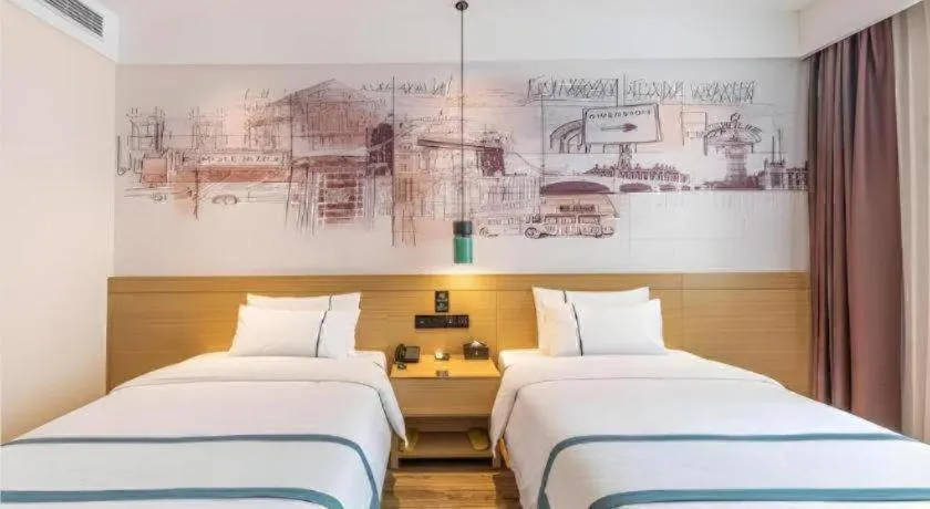 Bed in City Comfort Inn Quanzhou Wanda