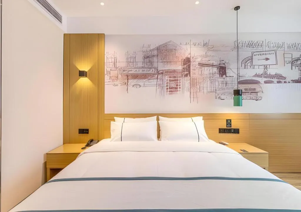 Bed in City Comfort Inn Quanzhou Wanda