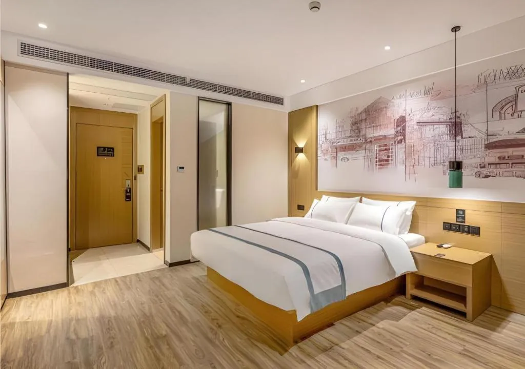 Bed in City Comfort Inn Quanzhou Wanda