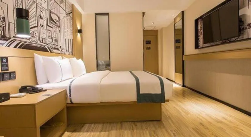 Bed in City Comfort Inn Quanzhou Wanda