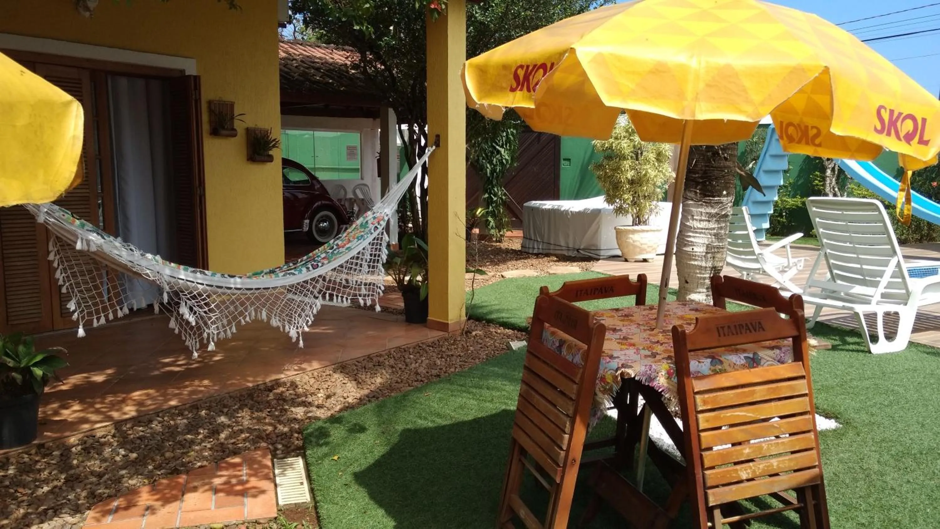 Pool view in Pousada Villa Virgínia Guarujá