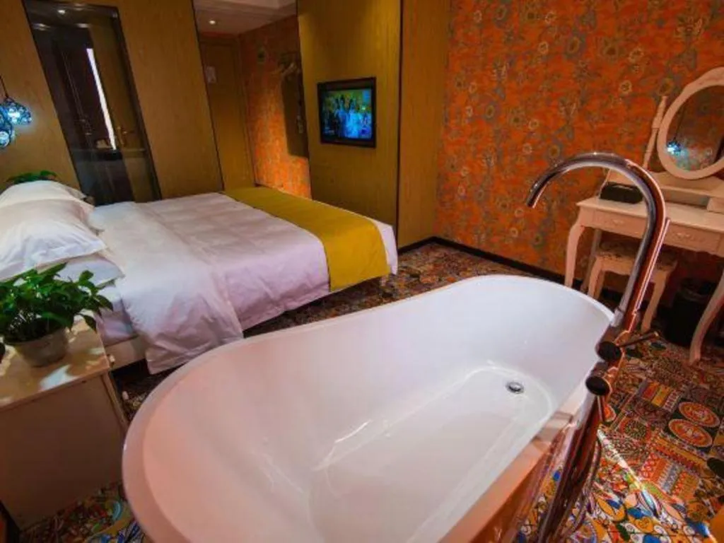 Bed in Echarm Hotel Hefei West Qilitang Metro Station