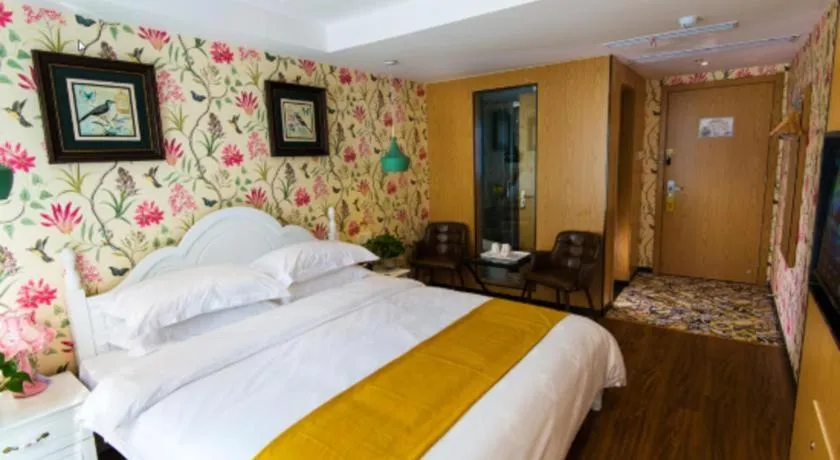 Bed in Echarm Hotel Hefei West Qilitang Metro Station