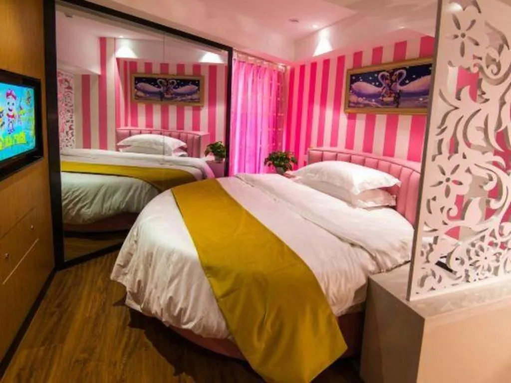 Bed in Echarm Hotel Hefei West Qilitang Metro Station