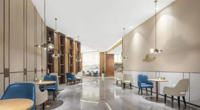 E-Cheng Hotel Yangjiang Baili Plaza