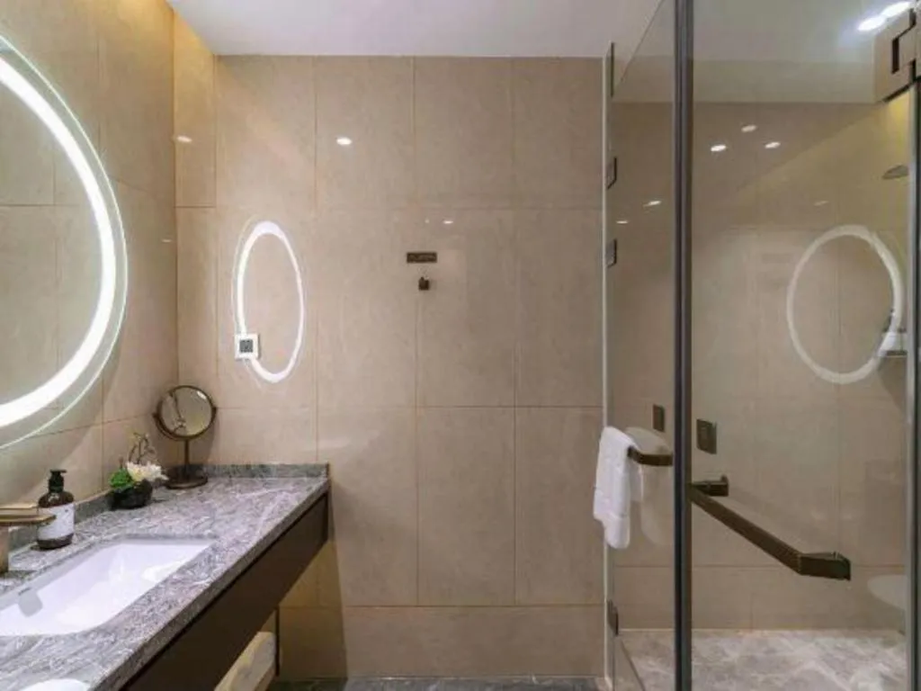 E-Cheng Hotel Yangjiang Baili Plaza