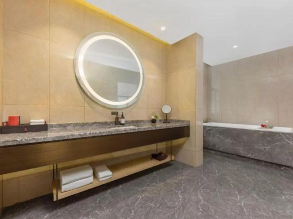 E-Cheng Hotel Yangjiang Baili Plaza