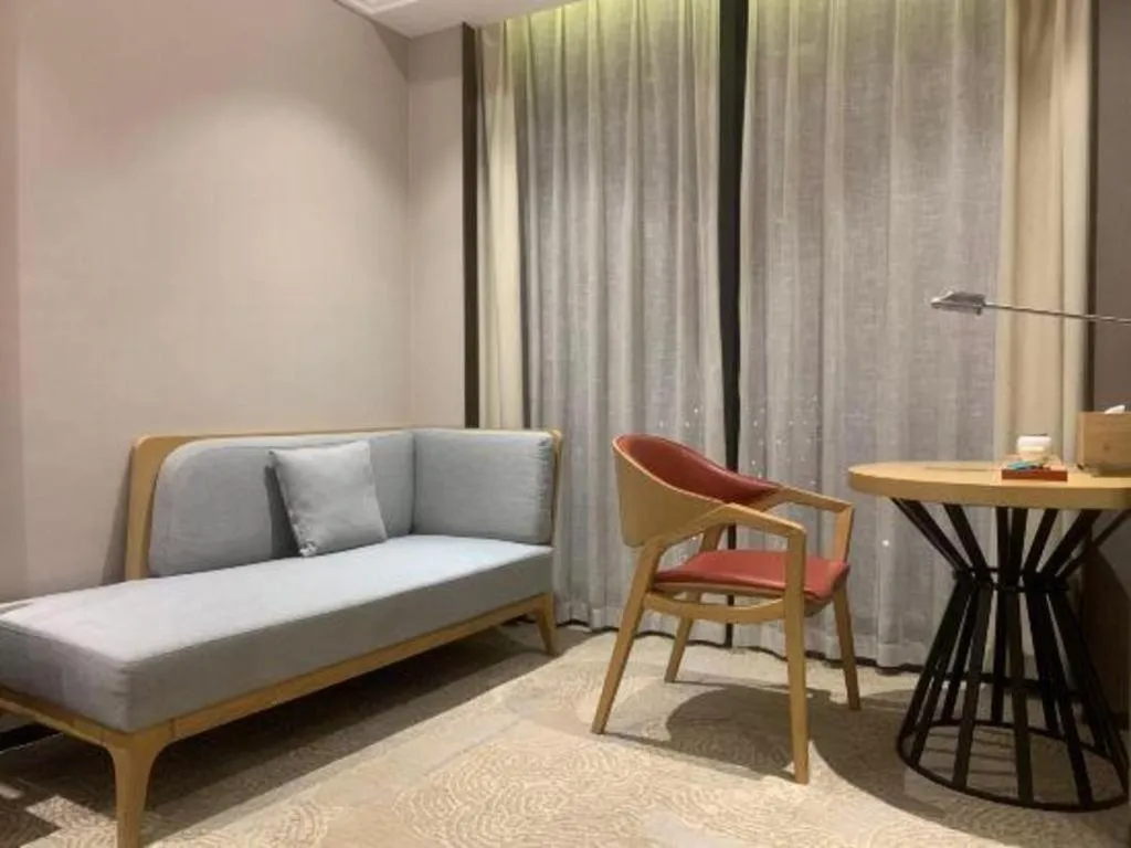 E-Cheng Hotel Yangjiang Baili Plaza