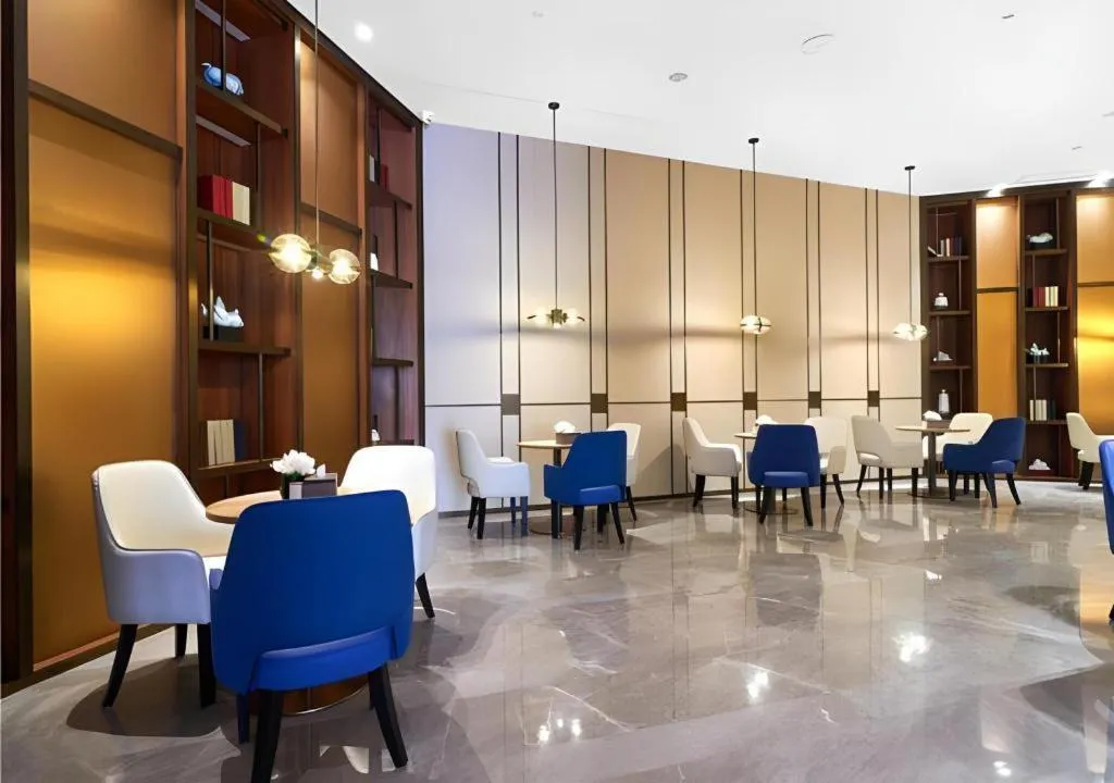 E-Cheng Hotel Yangjiang Baili Plaza