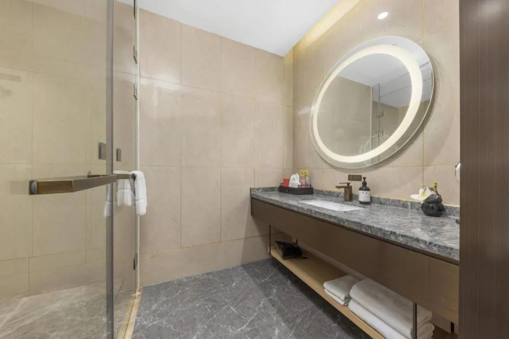 E-Cheng Hotel Yangjiang Baili Plaza