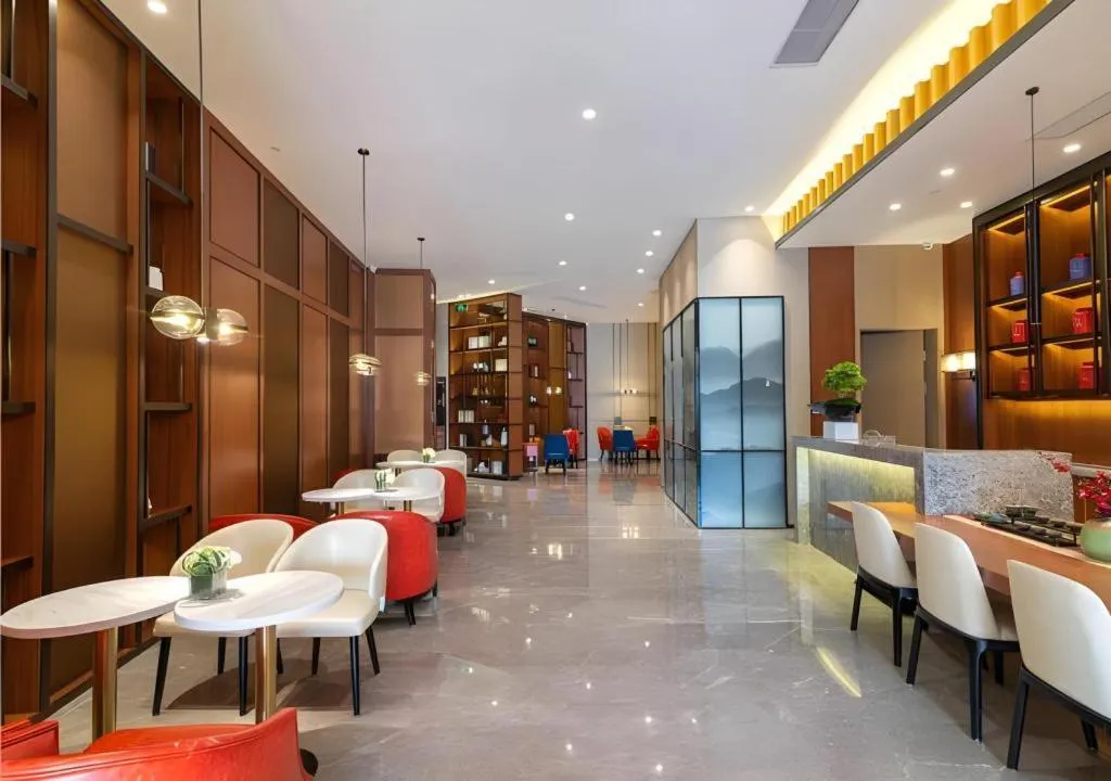 E-Cheng Hotel Yangjiang Baili Plaza