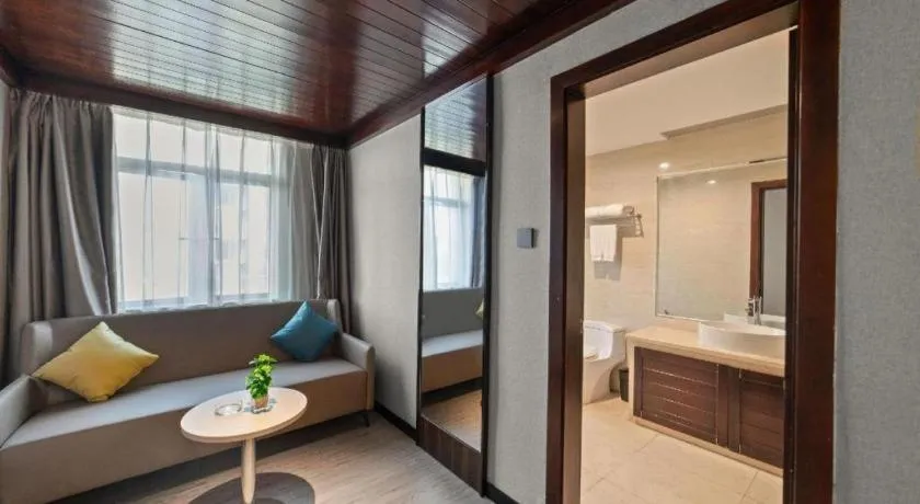 Bed in Borrman Hotel Zhongshan Henglan Xiyong