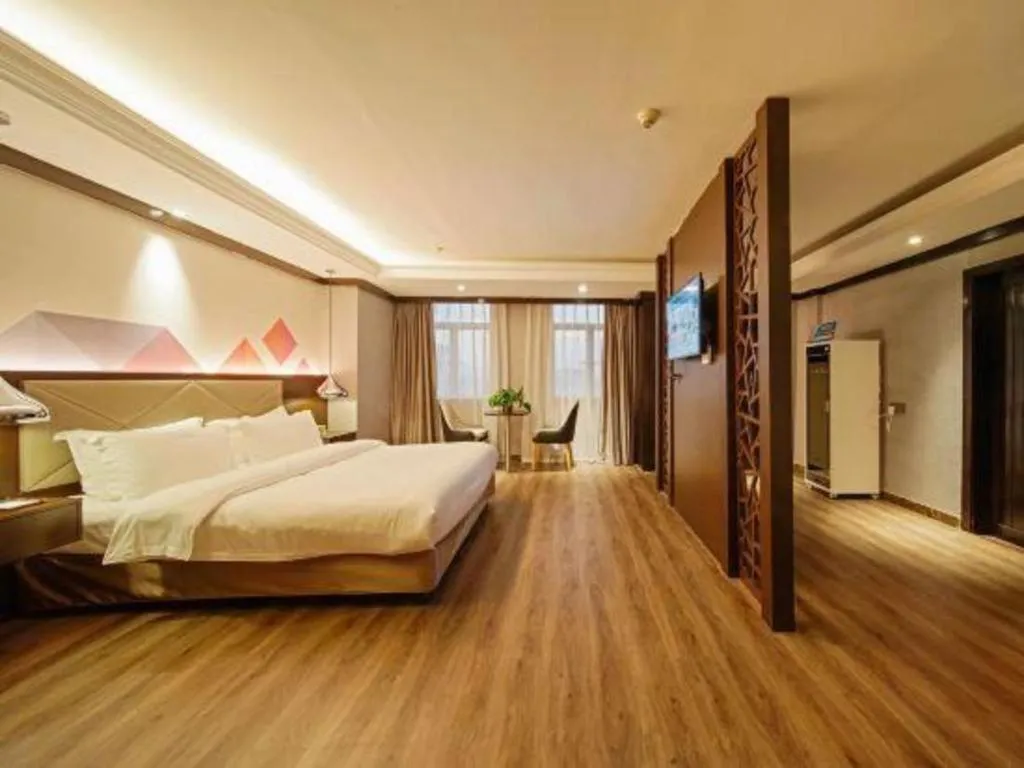 Bed in Borrman Hotel Zhongshan Henglan Xiyong