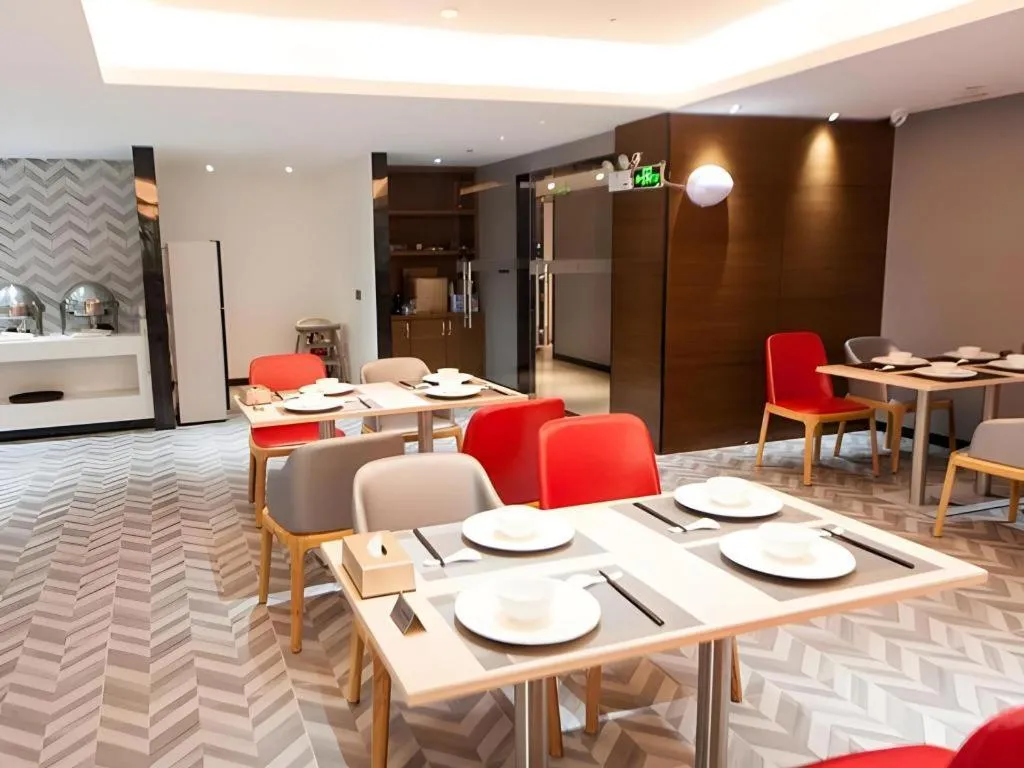 Borrman Hotel Zhongshan Henglan Xiyong