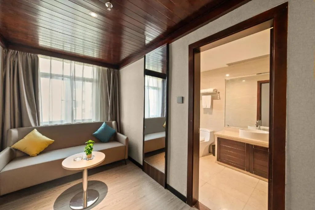 Bed in Borrman Hotel Zhongshan Henglan Xiyong