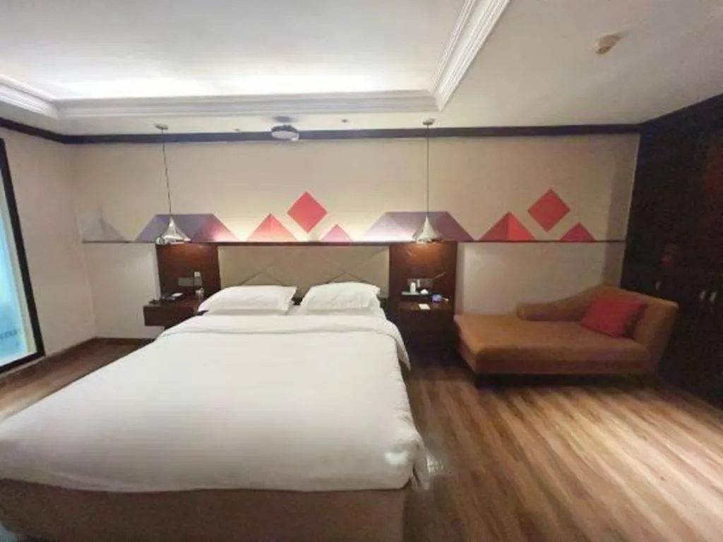 Bed in Borrman Hotel Zhongshan Henglan Xiyong