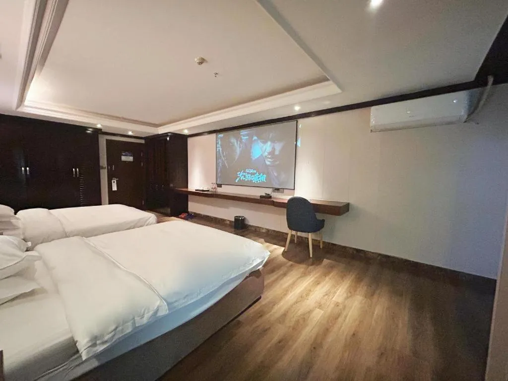 Bed in Borrman Hotel Zhongshan Henglan Xiyong