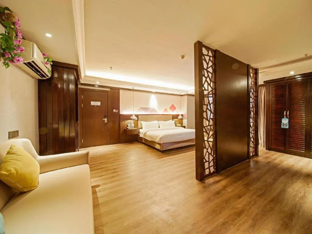 Bed in Borrman Hotel Zhongshan Henglan Xiyong