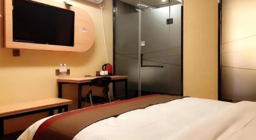 Bed in Thank Inn Hotel Inner Mongolia Baotou Donghe Haode Trade Plaza