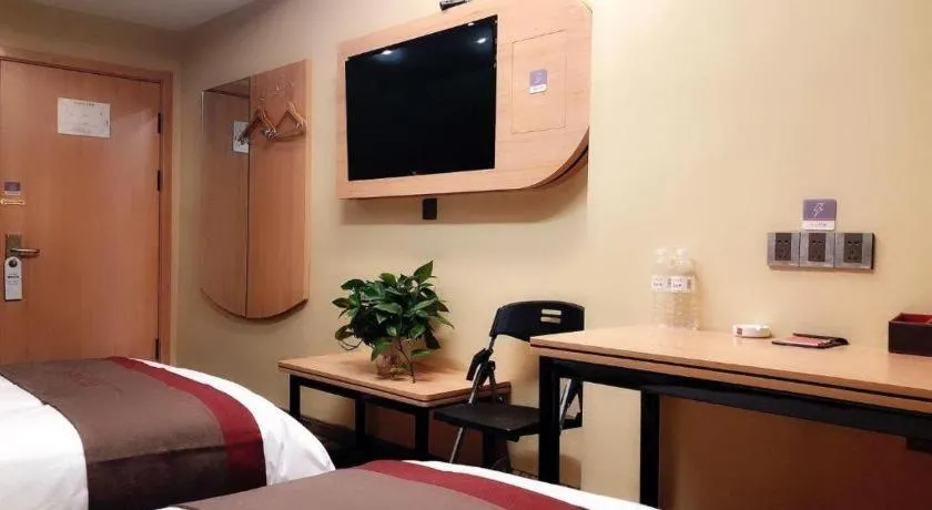 Bed in Thank Inn Hotel Inner Mongolia Baotou Donghe Haode Trade Plaza