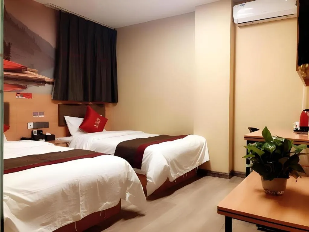 Bed in Thank Inn Hotel Inner Mongolia Baotou Donghe Haode Trade Plaza