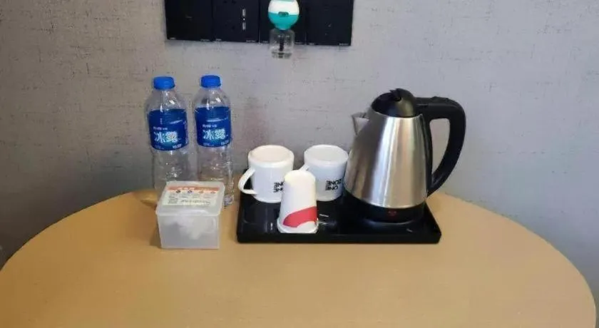 Thank Inn Hotel Anqing Guangcai Big Market Passenger Center