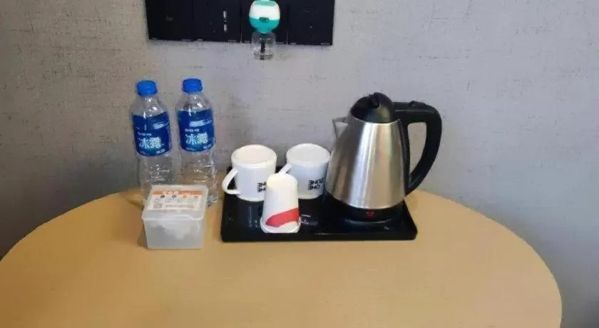 Thank Inn Hotel Anqing Guangcai Big Market Passenger Center