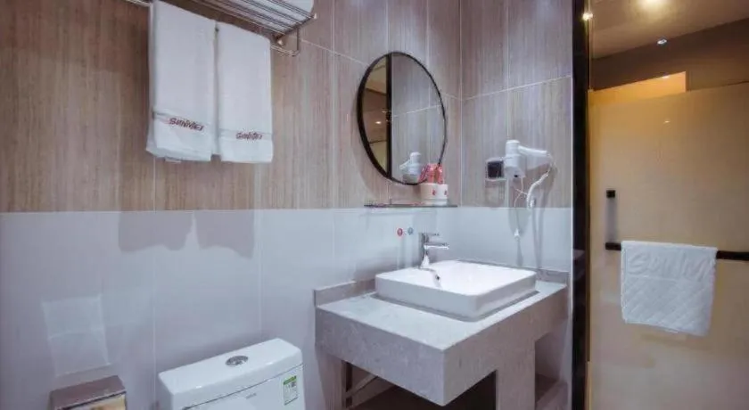 Thank Inn Hotel Guangxi Hechi Yizhou Sankeshu