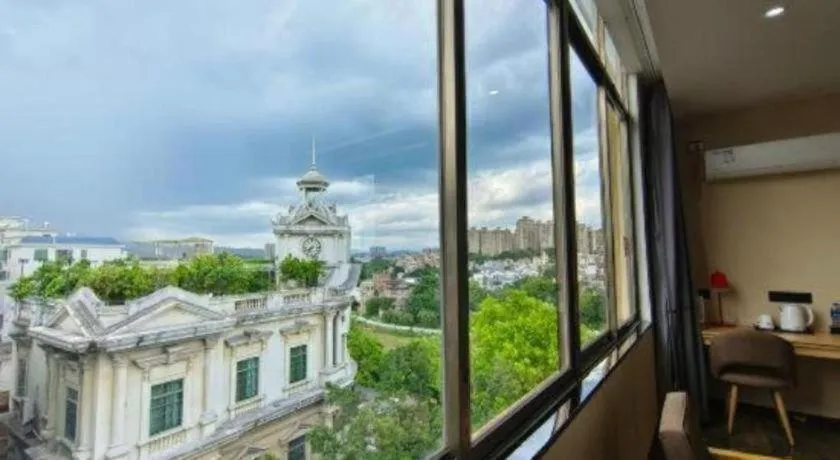 Thank Inn Plus Hotel Guangdong Yunfu Luoding City Municipal