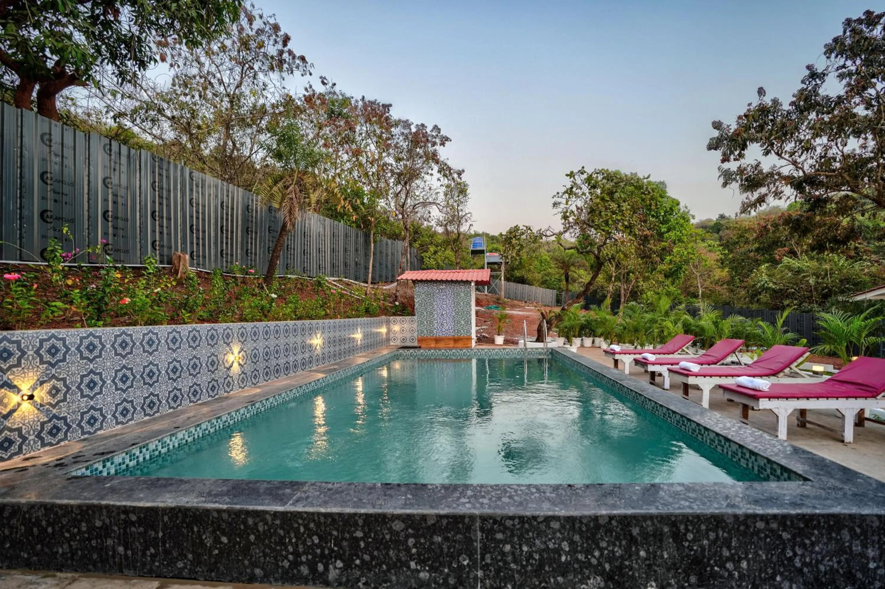 Swimming pool in Amore Serenity Resort
