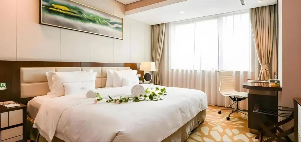 Bed in Xingtai Yuehai Hotel